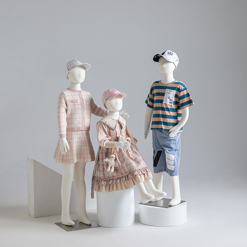 Unisex Sitting Children Manneq - Baby Clothing Display Stand 评论和价格
