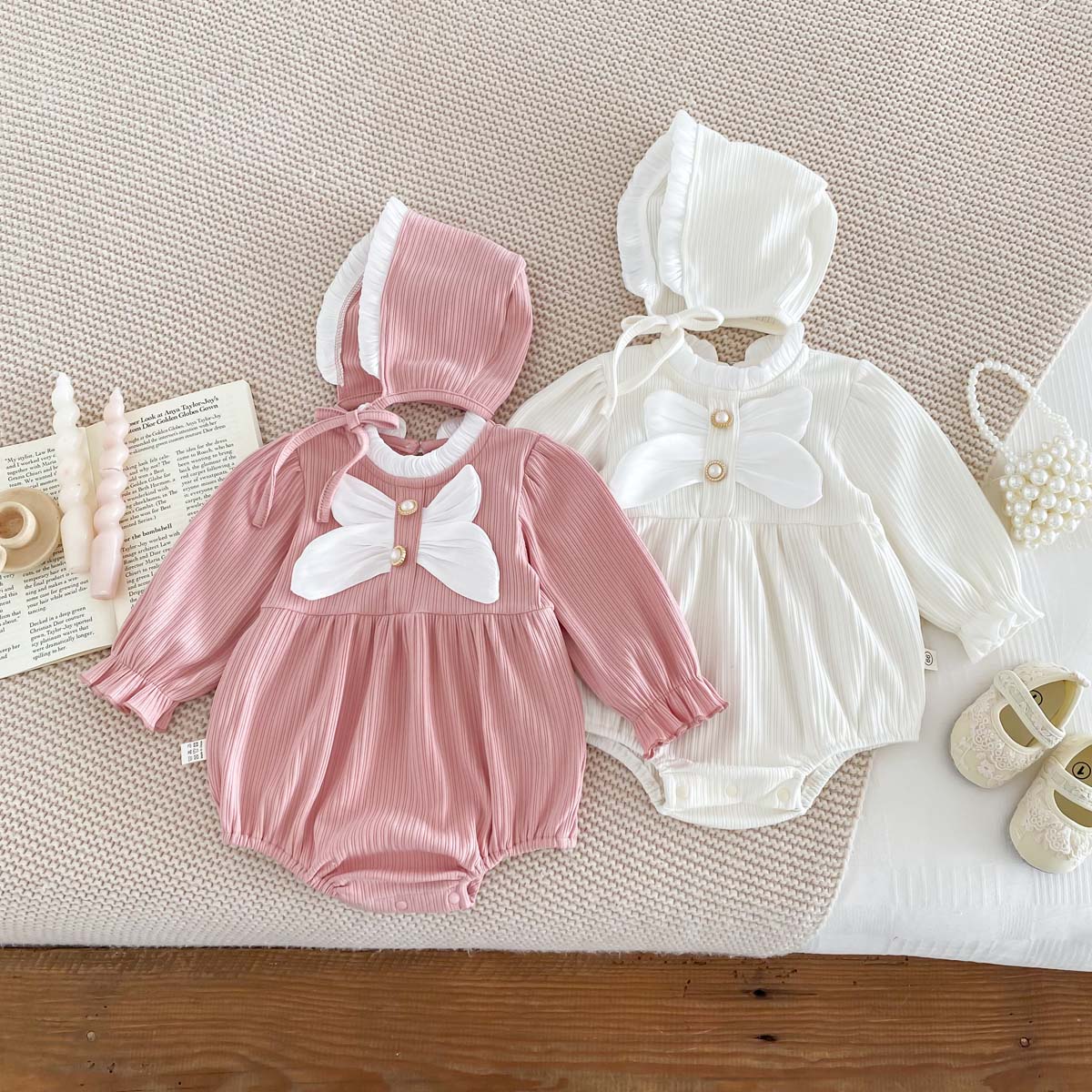 Autumn  Baby Romper with Hat B - Baby Clothing Display Stand 评论和价格